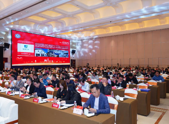 苏州市母婴产业商会成立，梅旭明会长应邀出席并致辞！(图18)