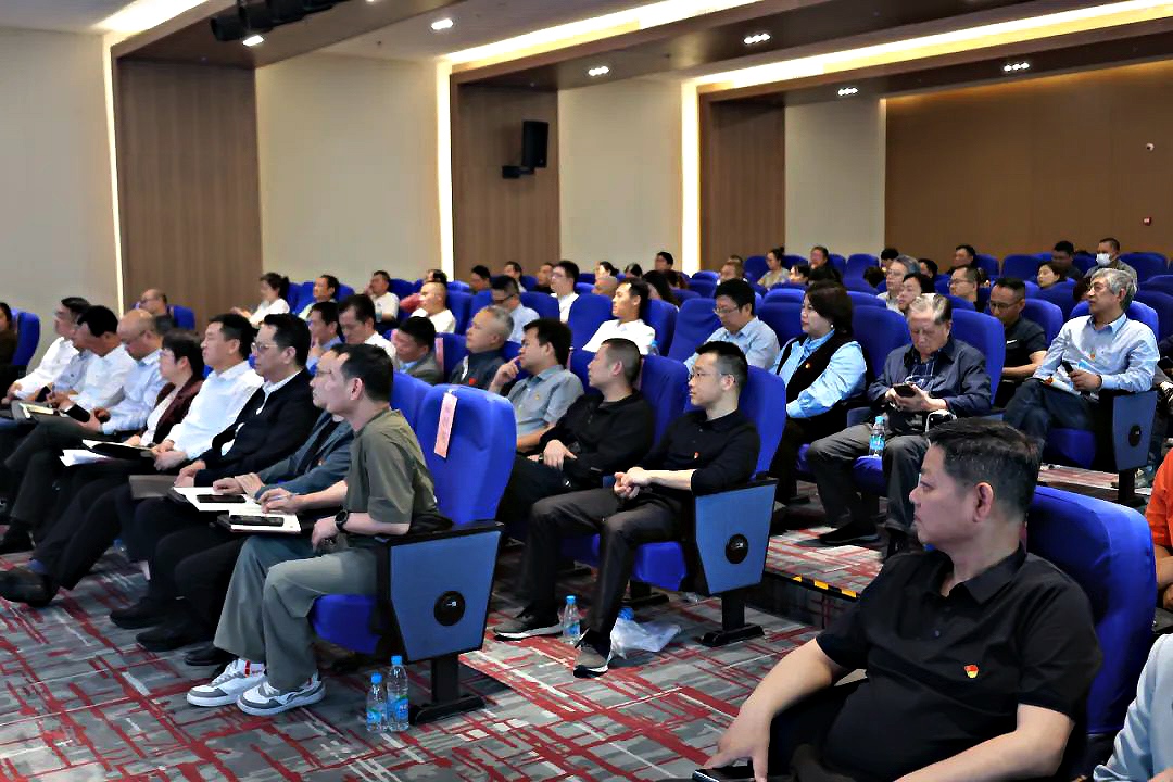 学思践悟 聚力发展！苏州市山东商会参加市工商联举办学习贯彻习近平总书记重要讲话精神专题培训(图2)